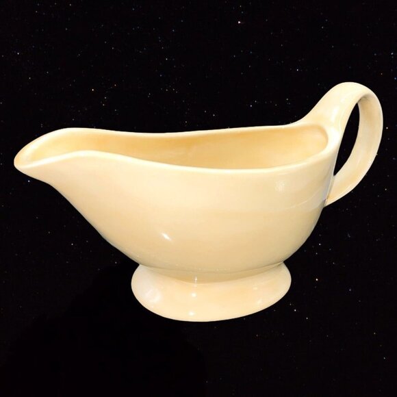 Pottery Barn Sausalito Yellow/Amber Gravy Boat 5”T 9”W Pottery Dinnerware - Picture 5 of 7